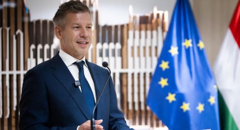 Magyar Péter egyelőre nem cserél vezetőket egy fontos helyen