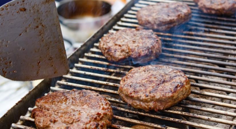 Ezek a fák adják a legjobb füstöt és aromát grillezéskor!