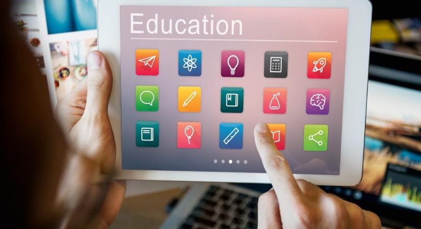 MI megoldások fejlesztése és beépítése digitális oktatási platformba