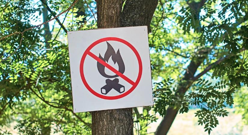 Tilos lesz a sütögetés és a tűzrakás – Erről döntött a Nébih