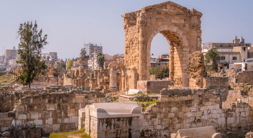Libanon elítélte az UNESCO listáján szereplő települést érő izraeli támadásokat