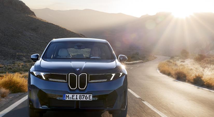 Több feneket tart melegen a debreceni BMW