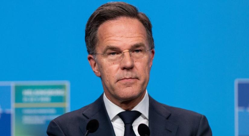 A NATO-főtitkár dicsérte Magyarország munkáját a katonai szövetségben