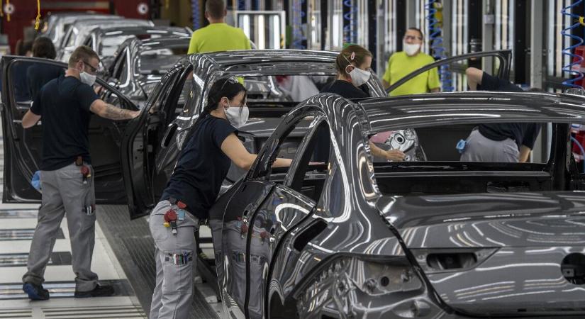 Nyereséggel zárt a kecskeméti Mercedes tavaly, pedig a bevétel nagyot esett