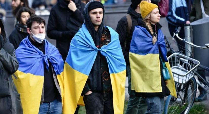 Aggódnak a németek: hamarosan állampolgárságért folyamodhatnak az ukrán menekültek
