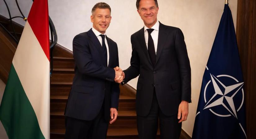 Magyar Péter Brüsszelben tárgyalt Mark Rutte NATO-főtitkárral
