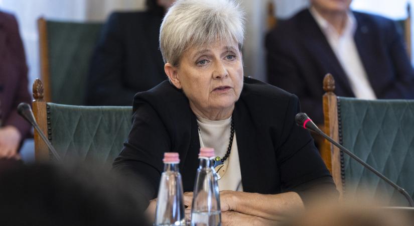 Lannert Judit a tantestületek véleményét kéri az iskolaigazgatói pályázatoknál
