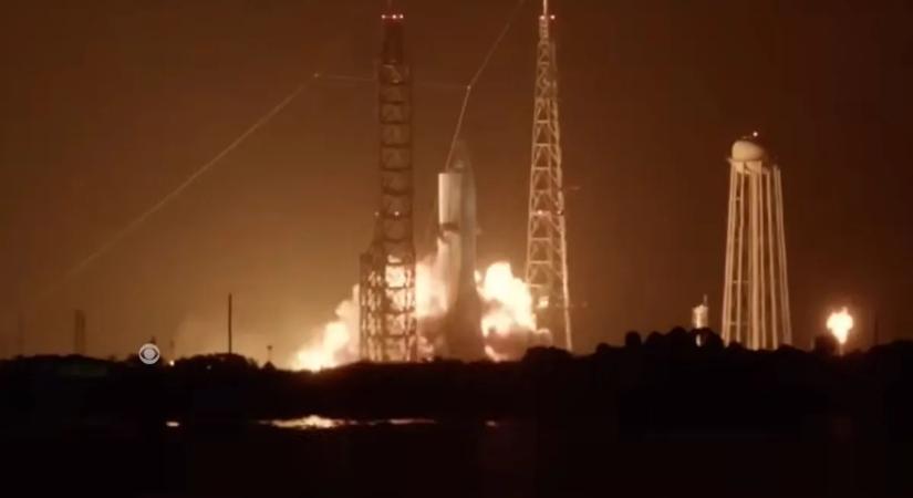 Nagy az aggodalom, reagált a NASA: tesztelés közben robbant fel egy rakéta - Videó
