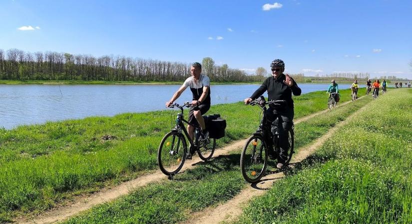 Tekeréssel a zöldebb jövőért: különleges Tisza-parti túra indul Nyíregyházáról