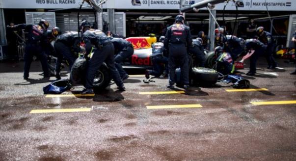 F1-Archív: Ricciardo fekete napja