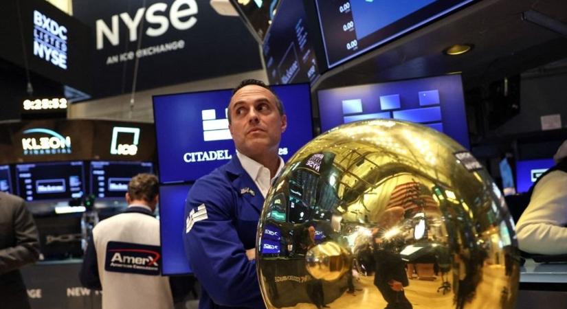 Részvénypiac: tombol az optimizmus, történelmi csúcson zárt az S&P 500, Trumpra vár az iráni egyezség jóváhagyása