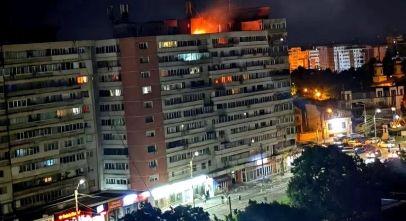 Drón csapódott egy lakóházba Romániában, ketten megsérültek