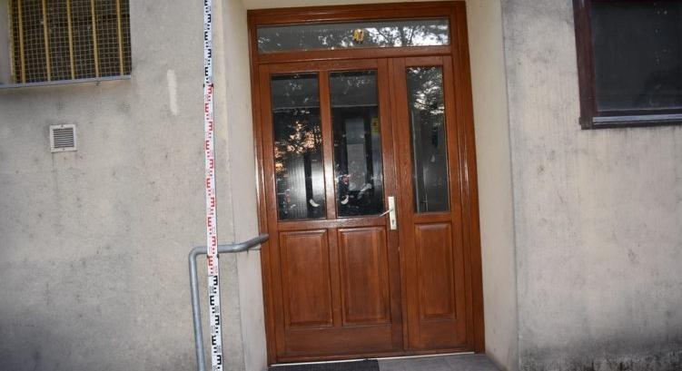 Hétszer szúrtak meg egy férfit, amikor segíteni akart egy nőnek