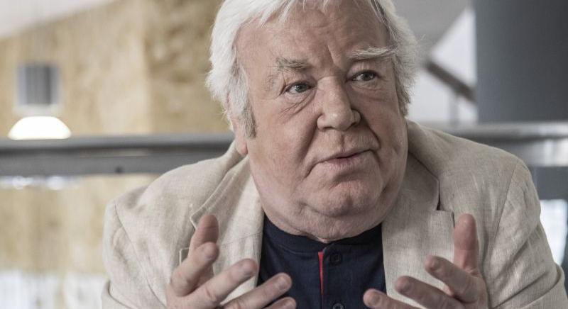 Gálvölgyi János 78 éves lett, de még menne, menne előre