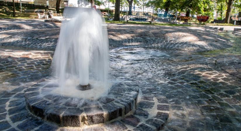 Gyermeknapon nyit a „vizes” játszótér