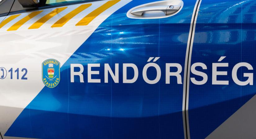 Rendőrök vitték el K. Endrét az otthonából, gyanúsítottként hallgatták ki