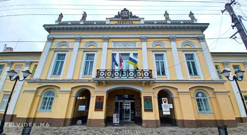 Több mint 228 ezer euró pluszpénz vándorol az idei városi költségvetésbe Ipolyságon