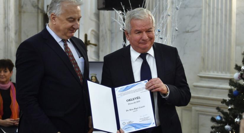 Teljes a döbbenet: kitálalt a politikus a Fidesz-közeli nevelőszülői hálózat sötét titkairól