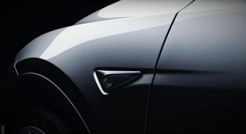 Olyan kamerát fejleszt a Tesla, ami úgy pislog, mint az ember