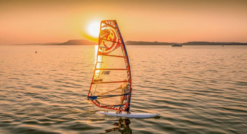 Elképesztő eredmény: a Balaton tarolt a nemzetközi turisztikai díjátadón