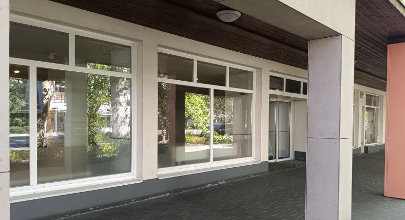 Pár nap alatt teljesen kiürült a népszerű makói üzlet, már új bérlőt keresnek a helyére