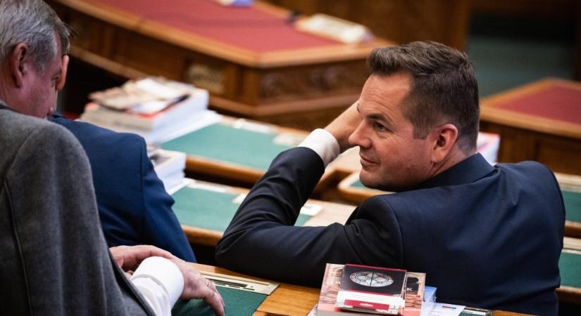 Rekord: 516 milliós bevételt ért el Németh Balázs Fidesz-frakció szóvivő trafikos cége