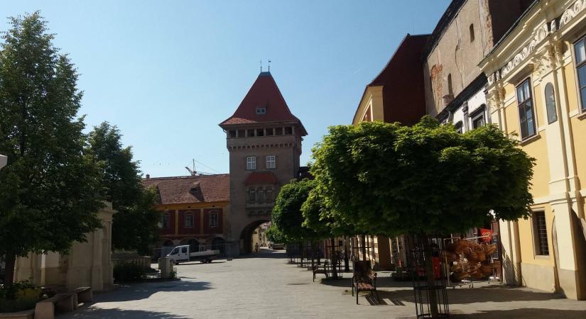 Üresednek a kőszegi szállások, az azbesztszennyezés hírei elriasztják a vendégeket