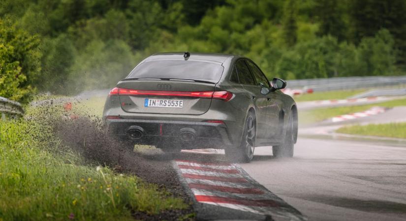 Meghajtottuk az Alpokban az Audi új csúcsmodelljét, a 639 lóerős RS 5-öt - videó, fotók