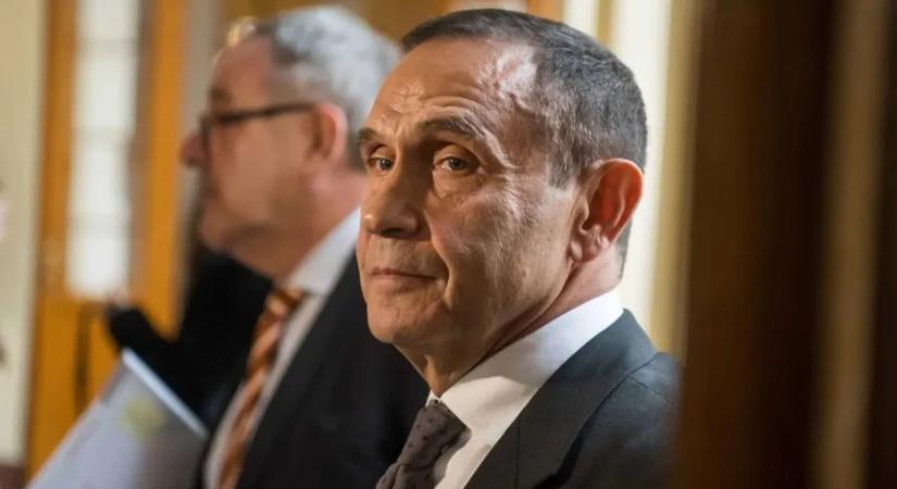 Gyárfás Tamást felmenthetik Fenyő-ügyben