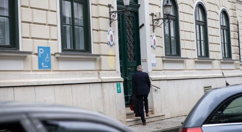 Zalai fiatal tett esküt a terroristáknak! Most háborús uszításért kell felelnie