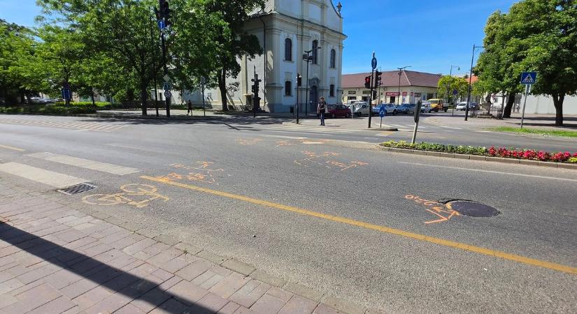 Kiderült, kit gázolt el a busz Hatvanban