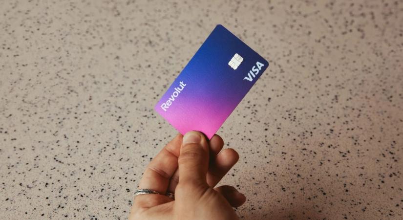 Kiderült, hogy mit tervez a Revolut az ingyenes készpénzfelvétellel