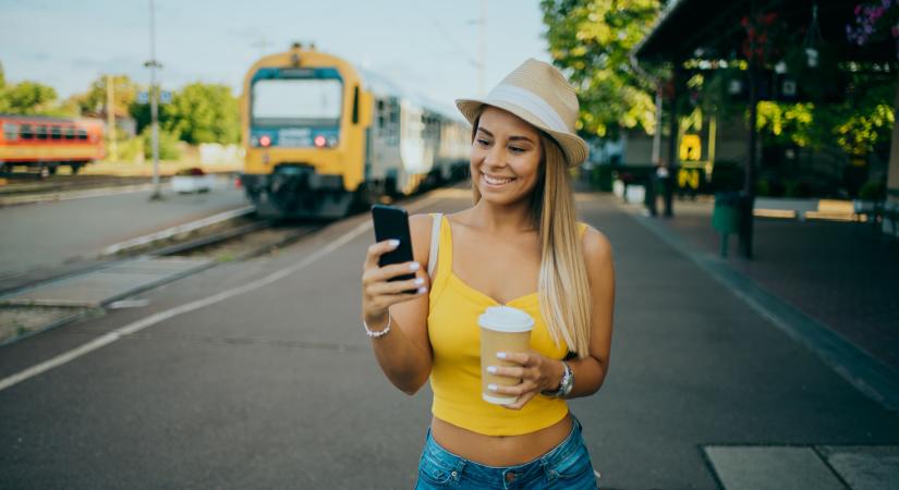 Hivatalosan is indul a balatoni szezon: holnaptól várják a strandolókat a magyar tenger egyik fővárosában