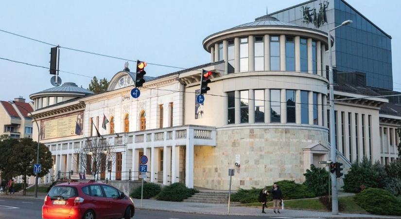 Nagy változásokkal készül a 2026/2027-es évadra a Gárdonyi Géza Színház