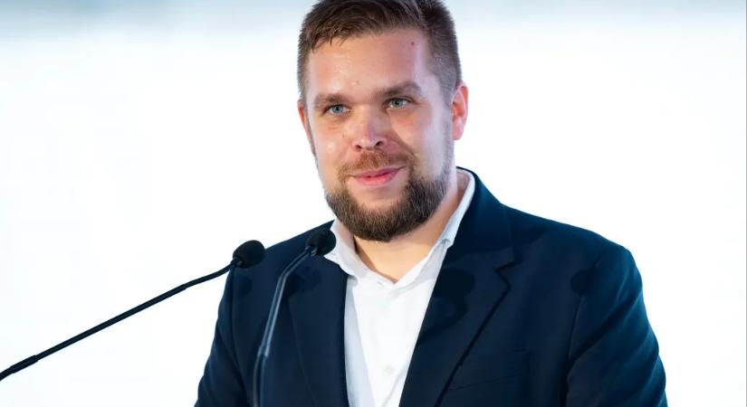Vidéki polgármesterek levelet írtak Magyar Péternek arról, hogy csökkentse a szolidaritási adót