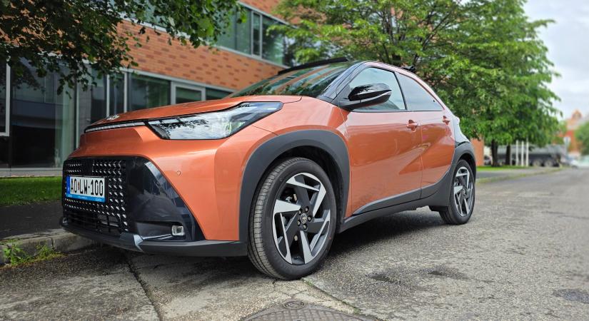 A város legcukibb hibridje! – Toyota Aygo X teszt