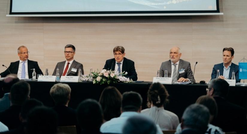 Kétharmados többséggel fogadta el az MKIK küldöttgyűlése az új etikai kódexet