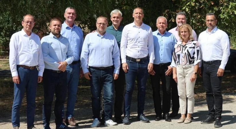 Polgármesterek közös levélben kérik az önkormányzati rendszer átalakítását