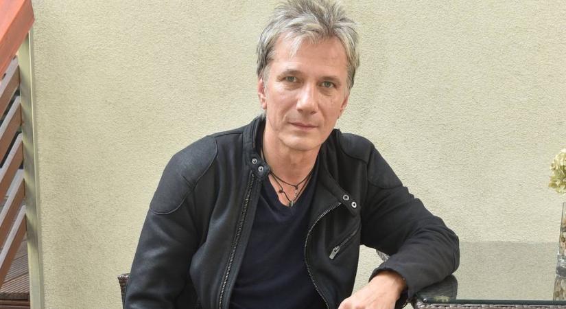 Exeihez hasonlította Lovász Lászlót Bochkor Gábor: „Nem nyugszik”