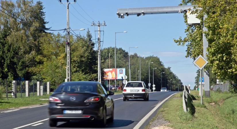 Drasztikus lépések jöhetnek a gyorshajtókkal szemben! Akár el is kobozhatják járműveiket