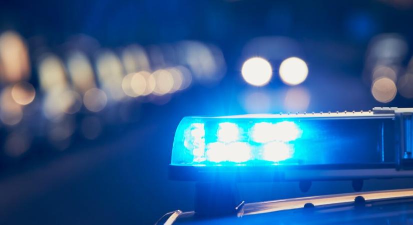 Karambolozott egy rabszállító autó Kiskunhalason – jönnek a részletek