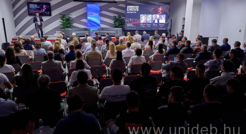 Debrecen Drive: a járműipari beruházások kerültek a szakmai fórum középpontjába