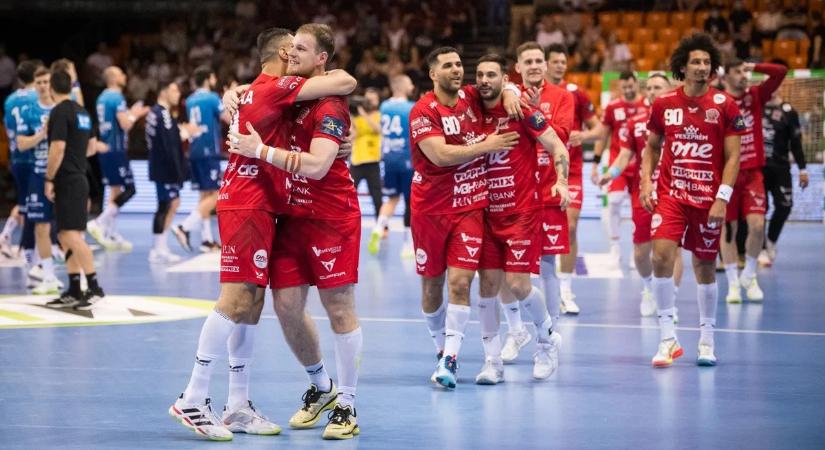 Szegednek negyedszer sem ment, óriási csata után a Veszprémnél az előny