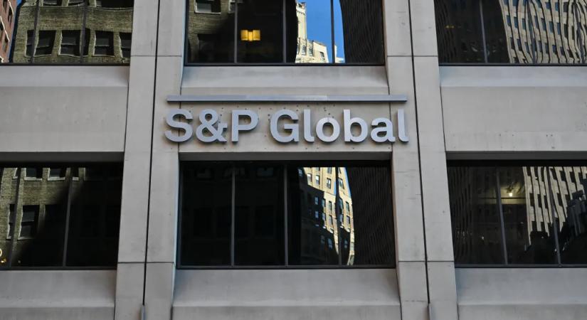 Nem nyúlt Magyarország besorolásához az S&P hitelminősítő