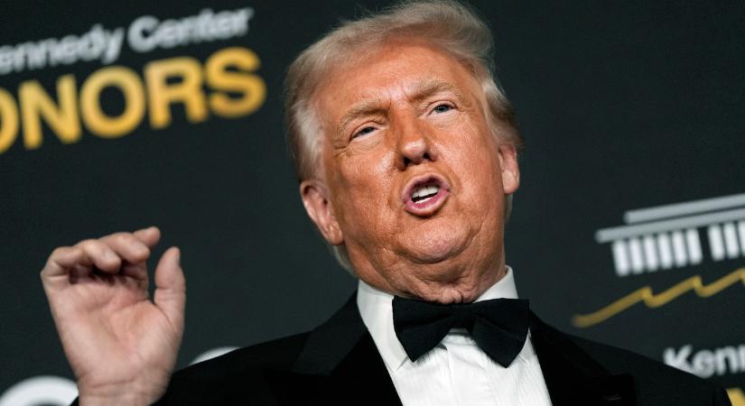 Donald Trump nevének eltávolítását írta elő egy bíró