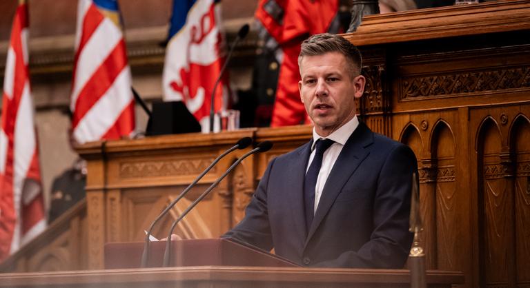 Magyar Péter lapátra tenné az ÁSZ, a GVH és a Médiahatóság vezetőit is