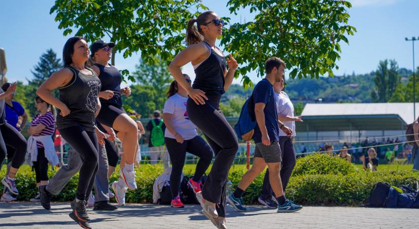 Mozgásban a közösség: sportnapot tartott a Pázmány Esztergomban