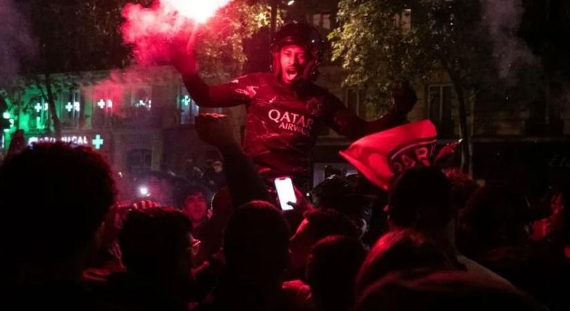 Nem tartott sokáig: már péntek este kalapálták egymást az Arsenal-PSG szurkolók Budapesten