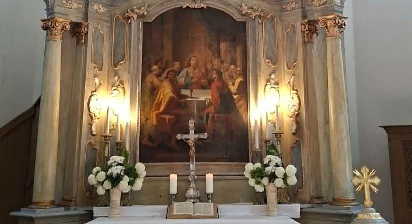 A restauráció révén fény derülhet az oltárkép festőjének kilétére