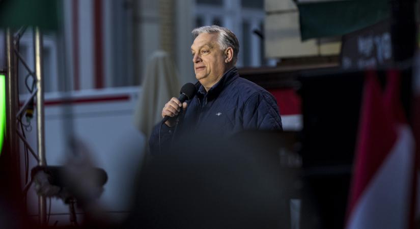 Elszabadultak az indulatok Orbán Viktor gyűlésén: videón a dulakodás, lépett a rendőrség